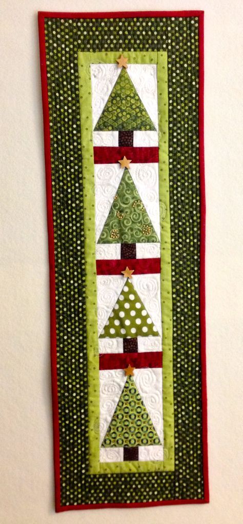 Christmas Tree CLA08122319 Quilted Table Runner