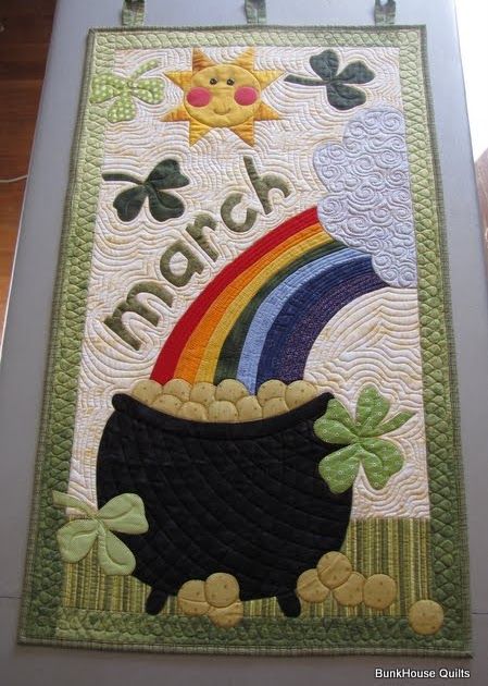 St. Patrick's Day CLA130324098 Quilted Table Runner