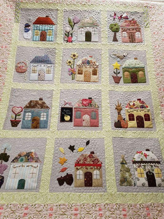 Houses CLDY040724096 Quilt Blanket