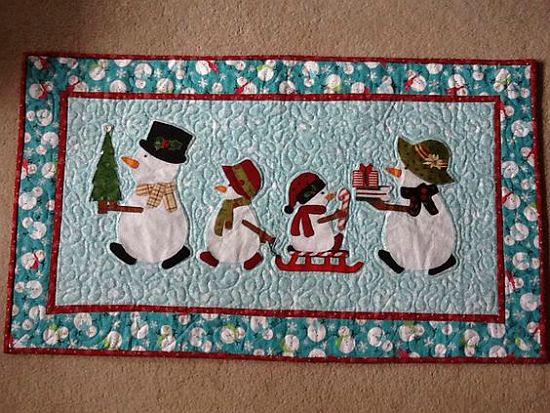 Snowman CLA08122337 Quilted Table Runner