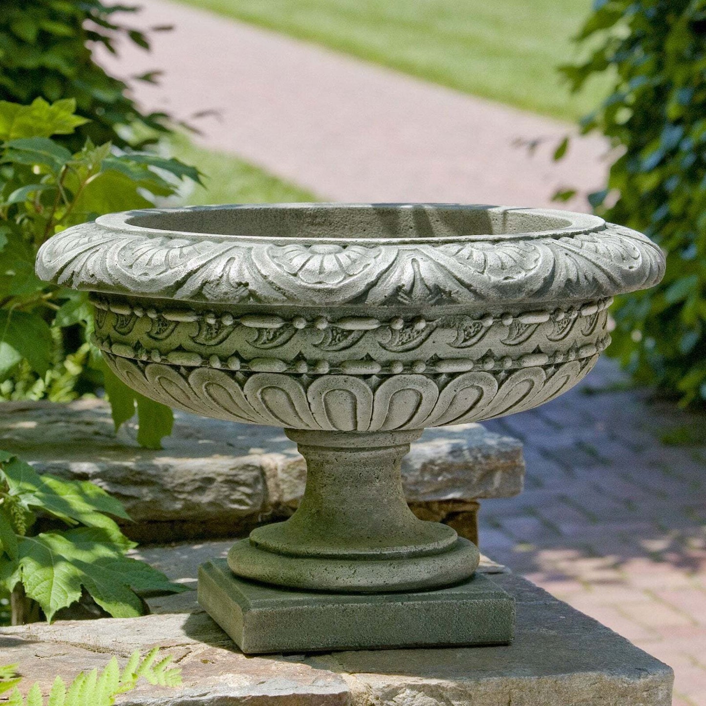 Rosette Urn Garden Planter