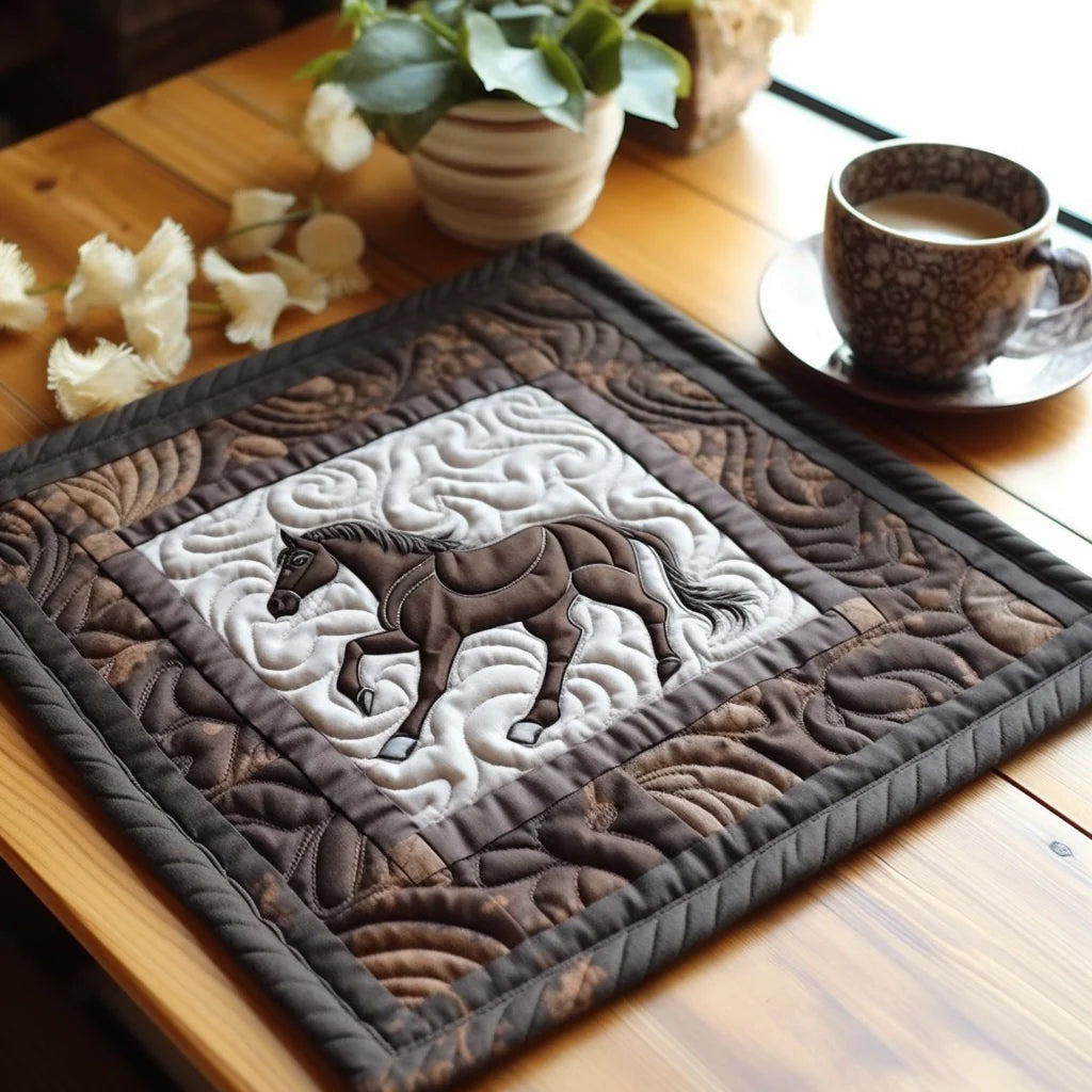 Horse TAI040124306 Quilted Placemats