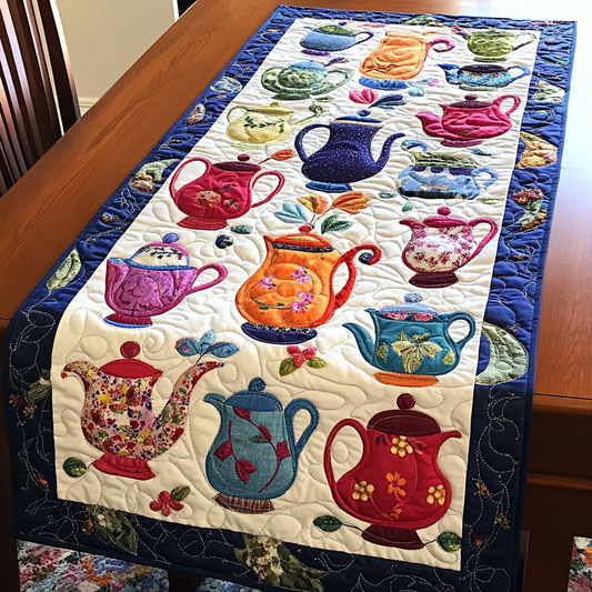 Teapot TAI041024256 Quilted Table Runner