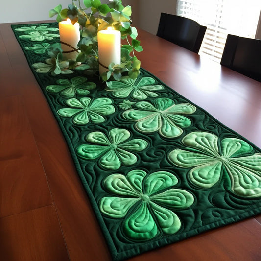 Shamrock TAI260224405 Quilted Table Runner