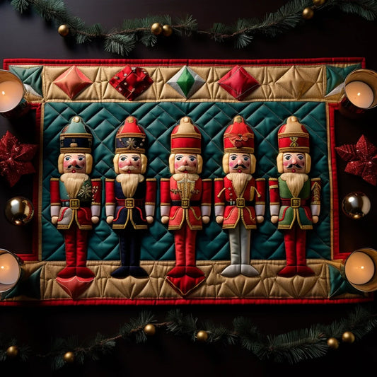 Nutcracker TAI060123159 Quilted Placemats