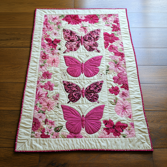 Butterfly TAI040924335 Quilted Table Runner