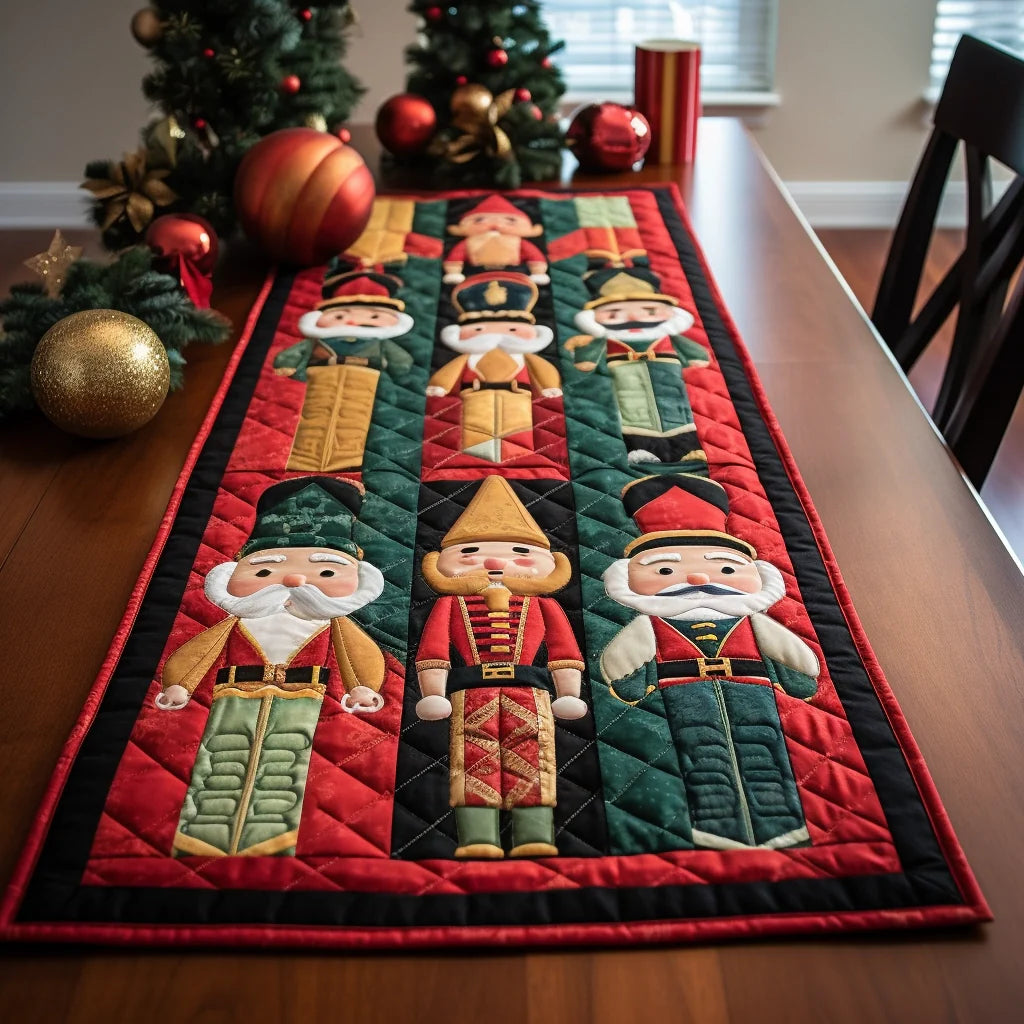 Nutcracker TAI060123145 Quilted Table Runner