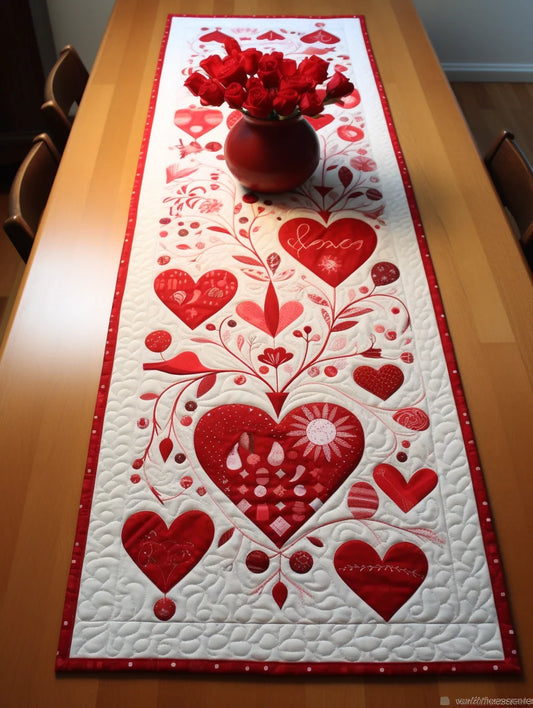 Valentine Heart TAI260224426 Quilted Table Runner