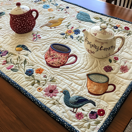 Teapot TAI041024248 Quilted Table Runner