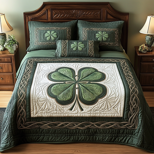 Celtic Shamrock TAI101224467 Quilt Bedding Set