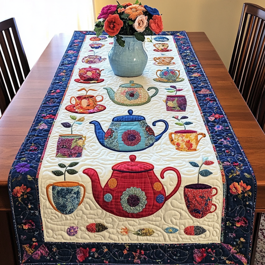 Teapot TAI041024257 Quilted Table Runner