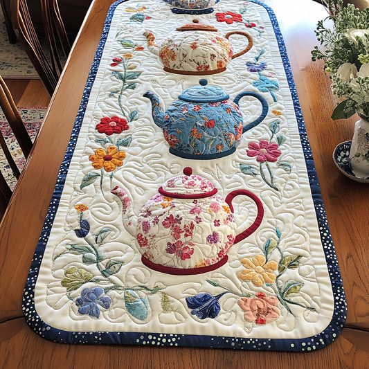 Teapot TAI041024297 Quilted Table Runner