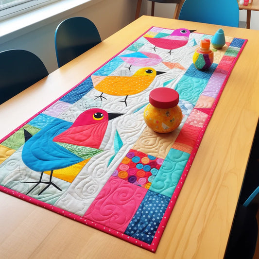 Bird TAI261223105 Quilted Table Runner