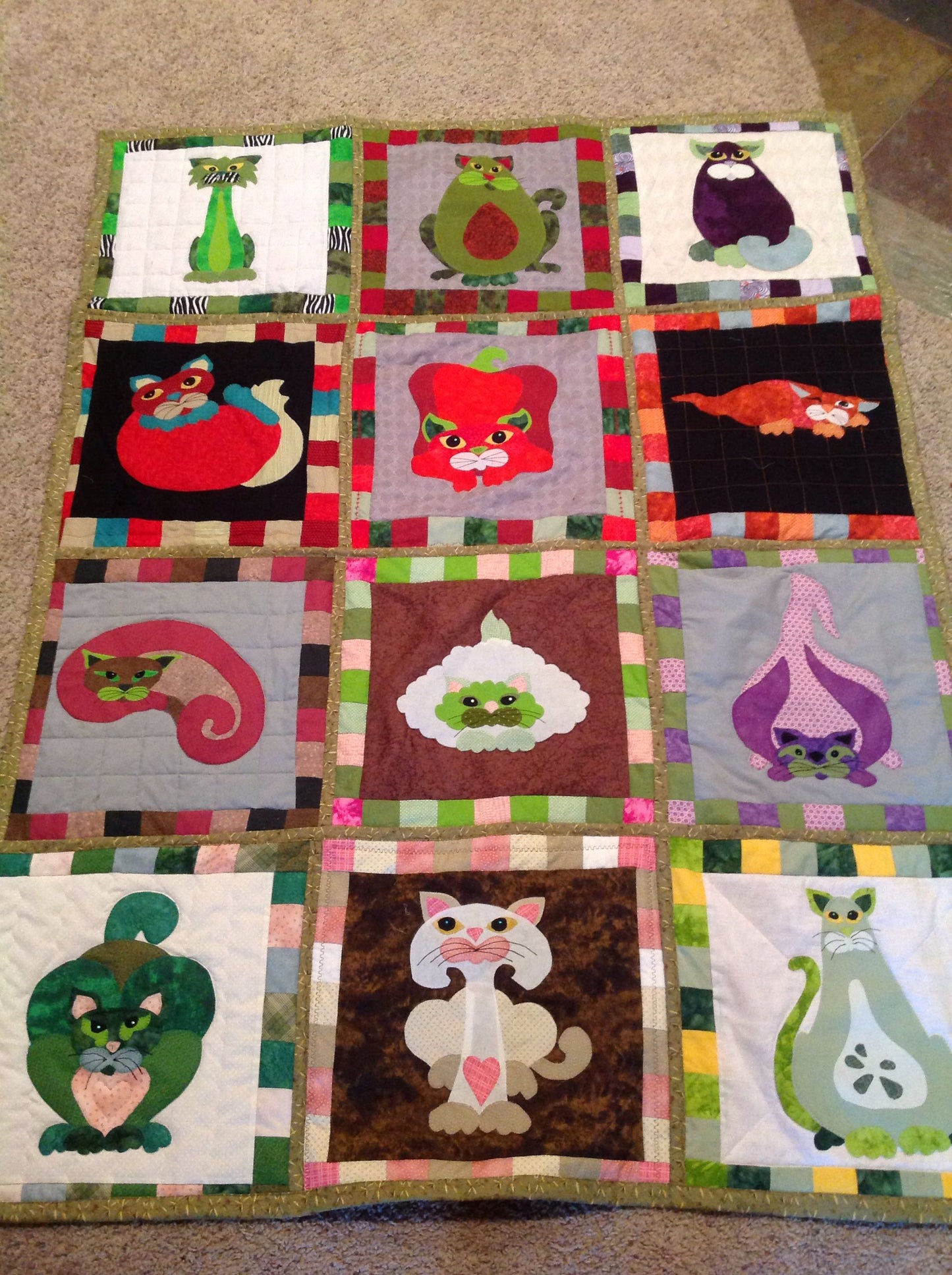 Cat CLA240424019 Quilt Blanket