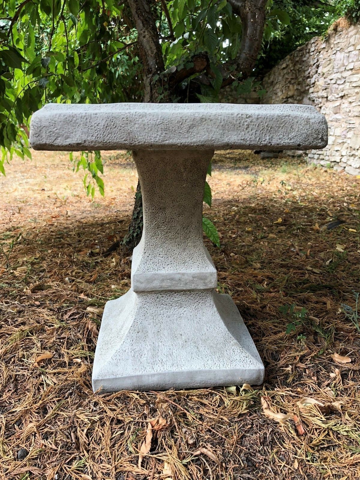 Stunning Stone Square Shaped Sculpture Garden Bird Bath