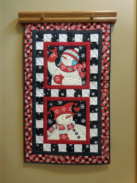 Christmas Snowman CLA130324191 Quilted Table Runner