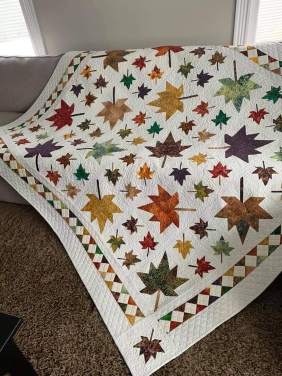 Maple Leaves CLA21112306 Quilt Blanket