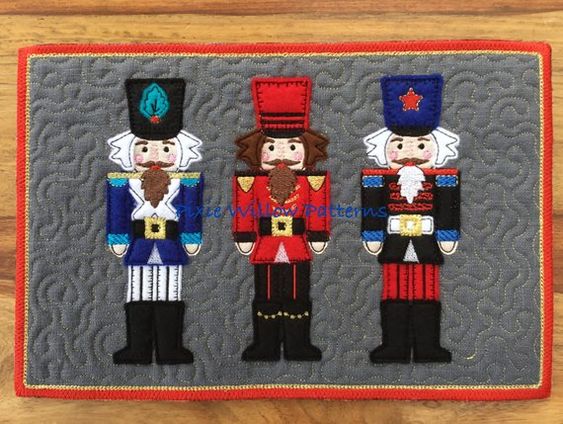 Nutcracker CLA120324099 Quilted Placemats