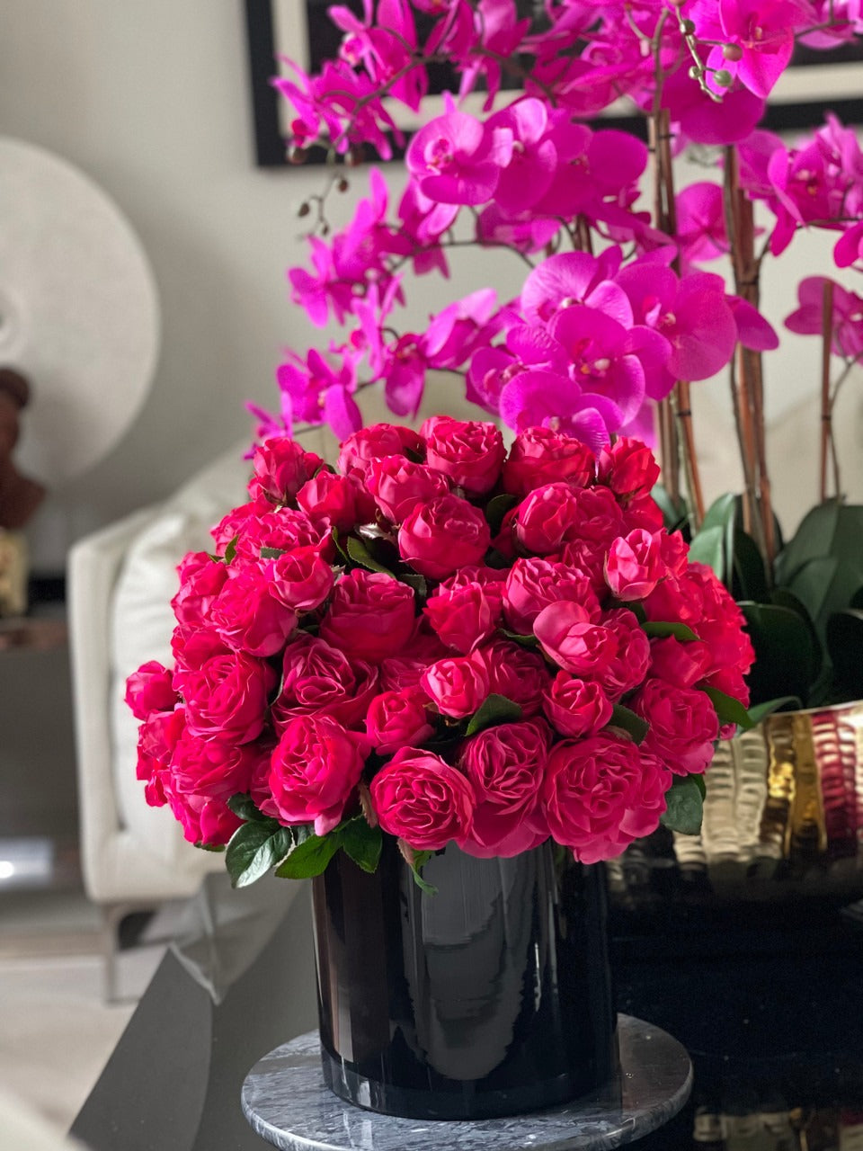 Dark Pink English Roses in Black Glass Cylinder Vase