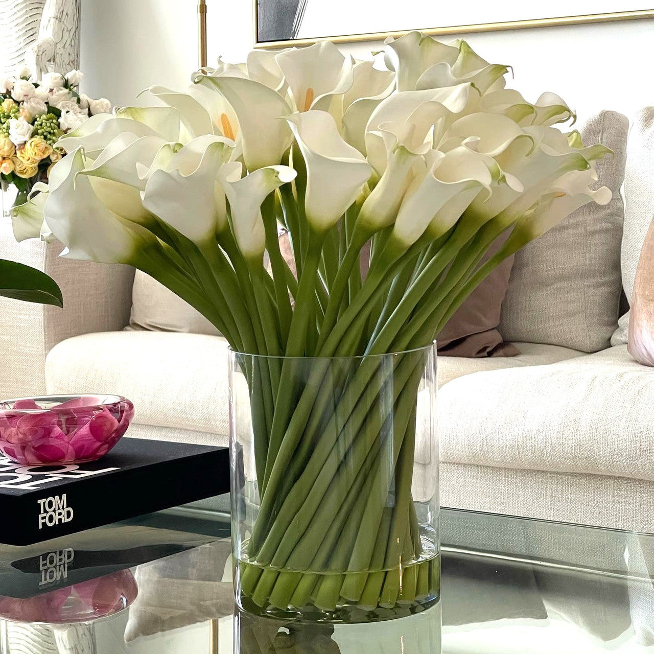 Cala Lilies in 10″ Glass Cylinder