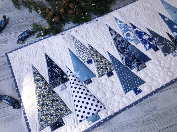 Christmas Tree CLA21112340 Quilted Table Runner