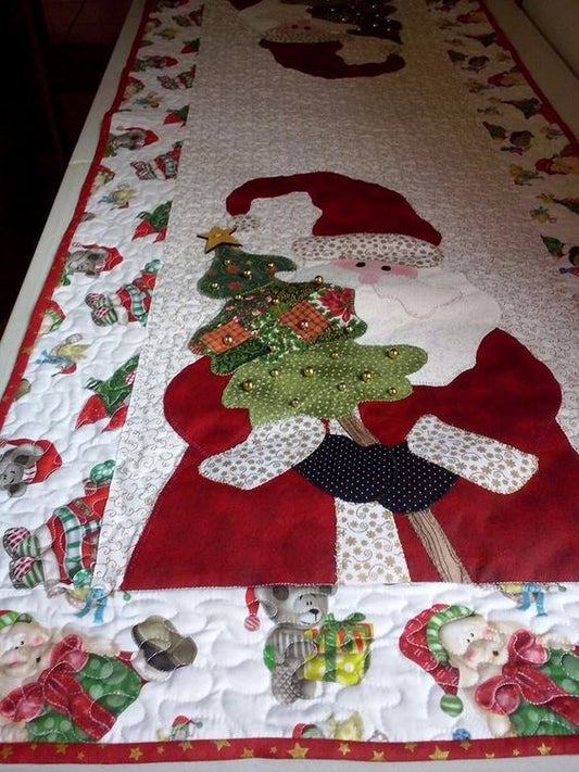 Christmas Santa CLA25122311 Quilted Table Runner