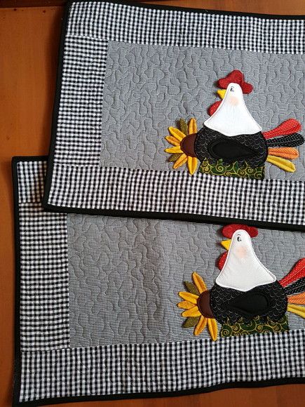 Chicken CLA130324040 Quilted Placemats