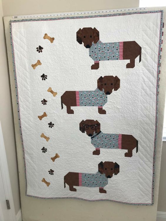 Dachshund CLA15112302 Quilt Blanket