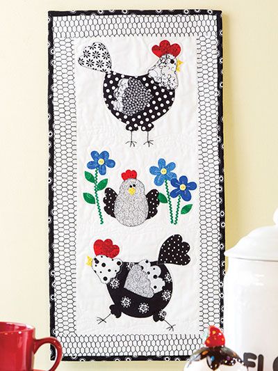 Chicken CLA04122312 Quilted Table Runner