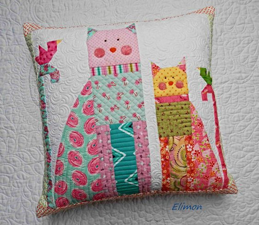 Cat CLA080424192 Quilted Pillow Case