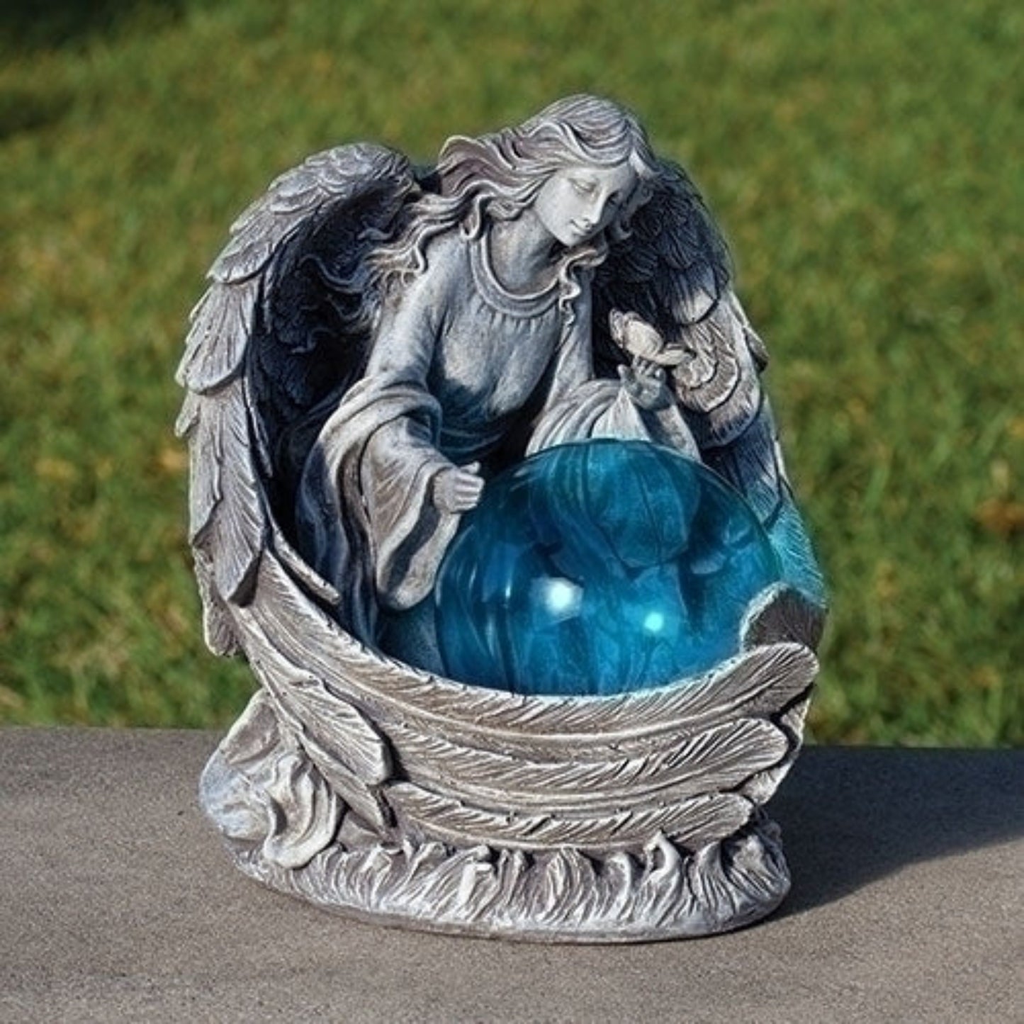 Kneeling Angel Solar Light Up Statue