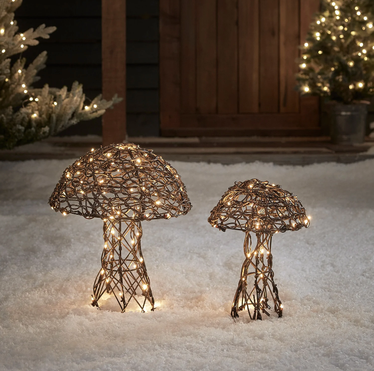 Rattan Mushroom Garden Light Duo