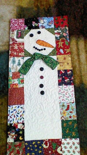 Snowman CLA21112342 Quilted Table Runner