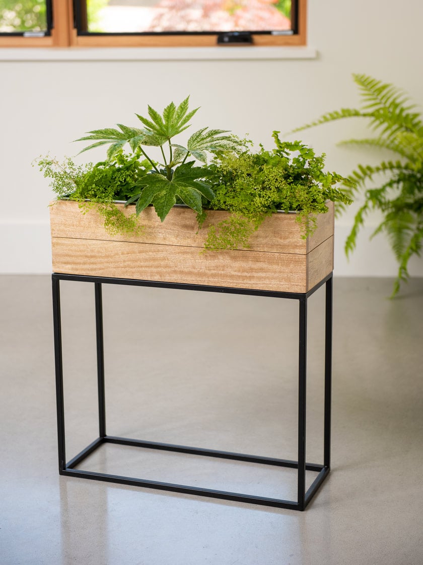 Tartu Elevated Rectangular Planter