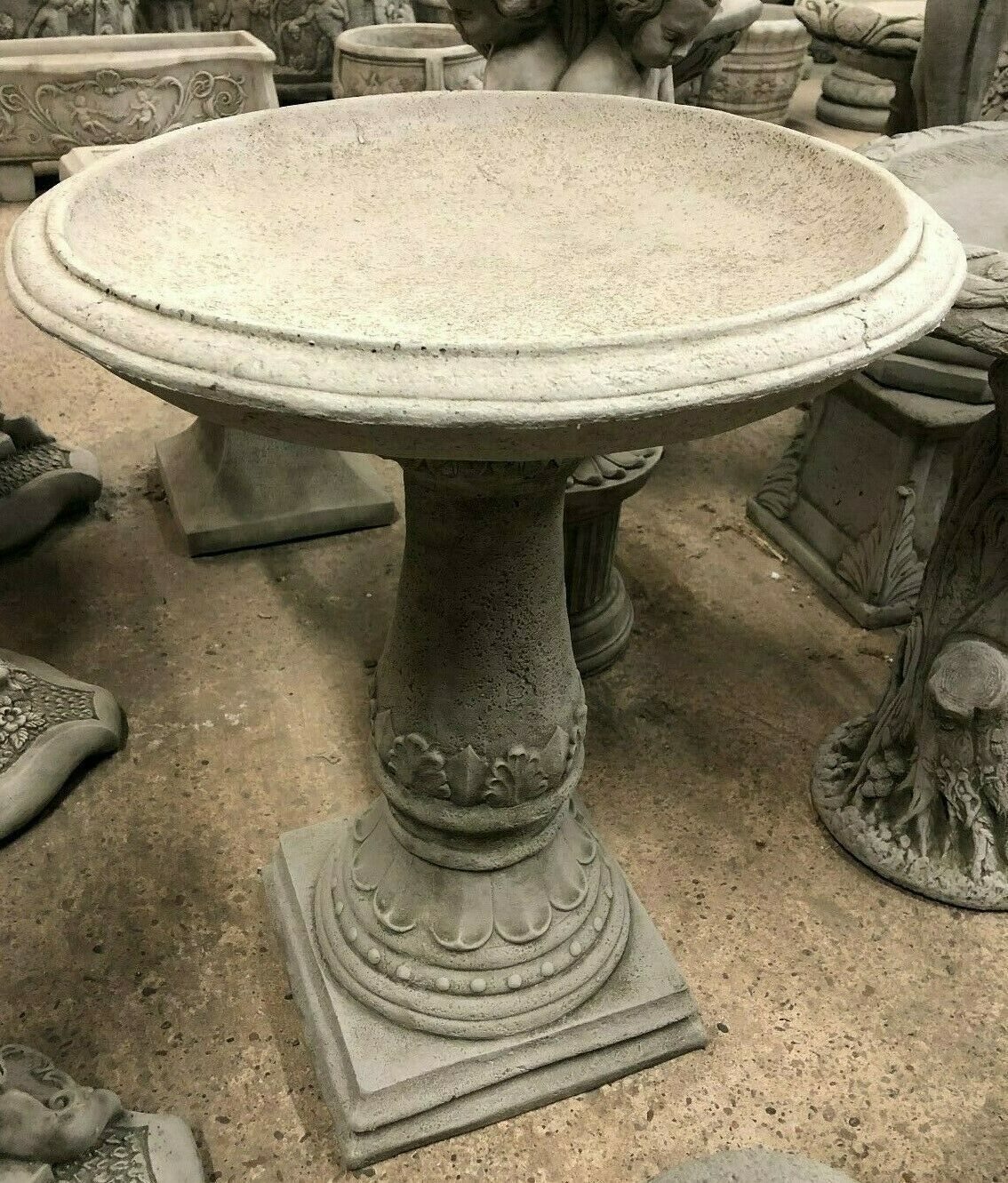 Stunning Stone Traditional Garden Bird Bath