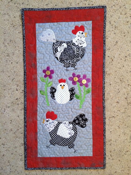 Chicken CLA060123053 Quilted Table Runner