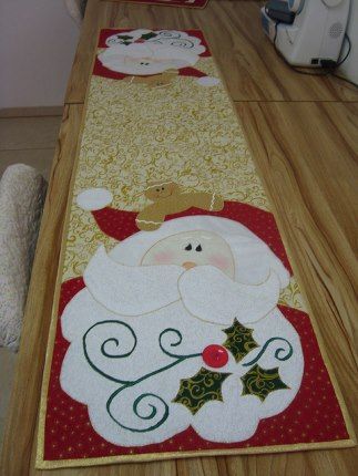 Christmas Santa CLA25122310 Quilted Table Runner