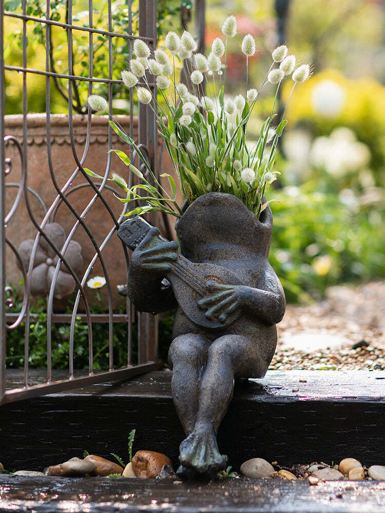 Garden Animal Statues, Unique Modern Garden Sculptures, Frog Flowerpot for Garden Decoration, Beautiful Cute Frog Statues, Creative Villa Outdoor Gardening Ideas