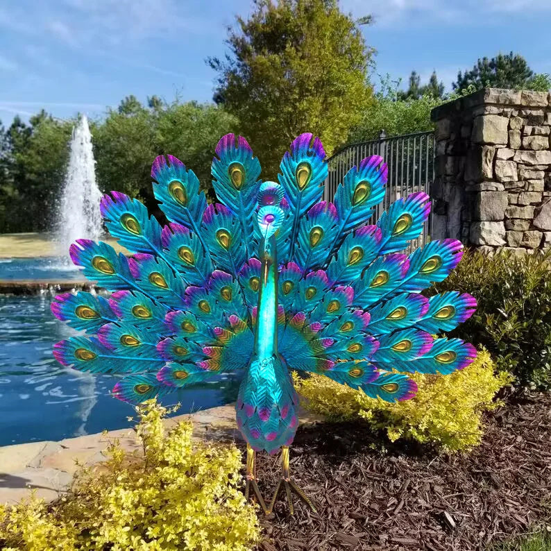 Beautiful Peacock Statue Decor🦚