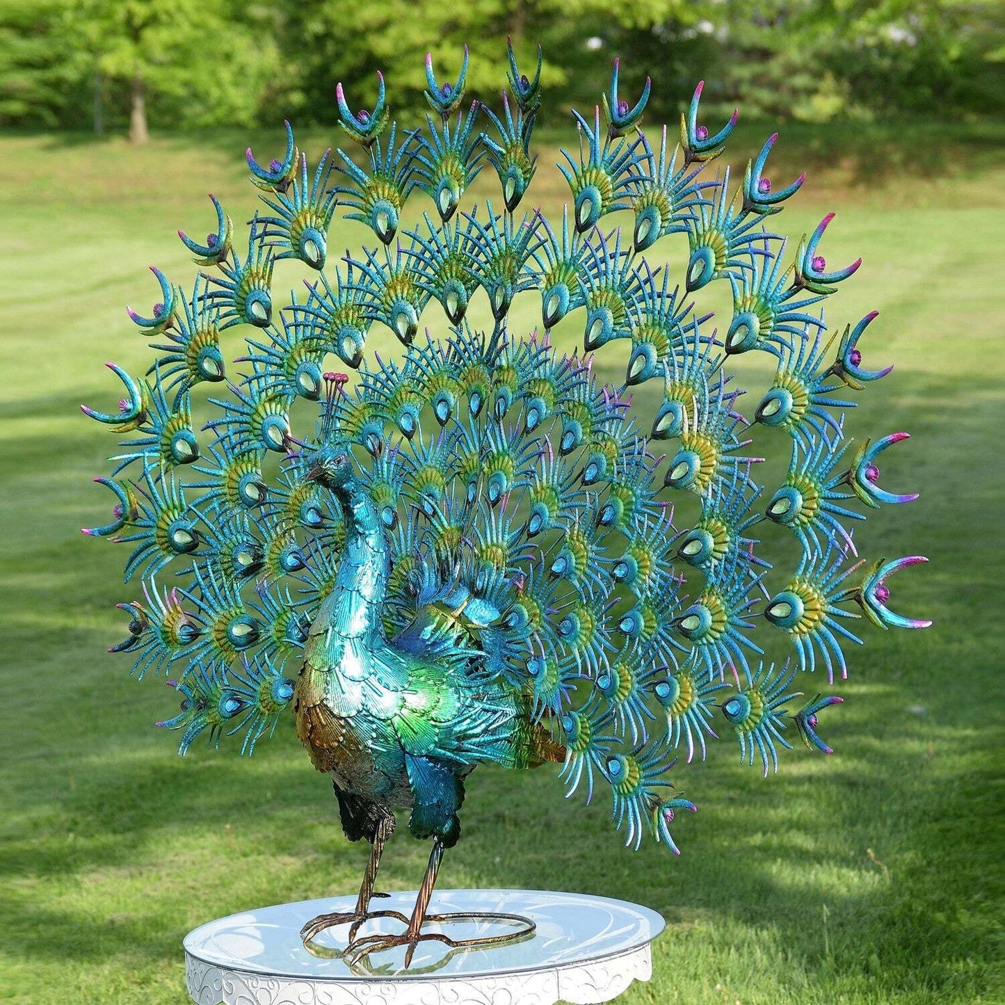 Large Peacocks with Crystal Detail