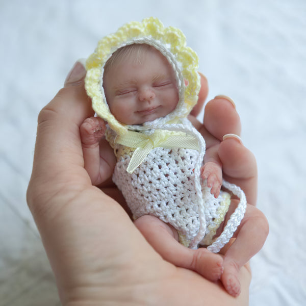 Miniature Doll Sleeping Full Body Silicone Reborn Baby Doll, 6 Inches Realistic Newborn Baby Boy or Girl Doll Named Aamina