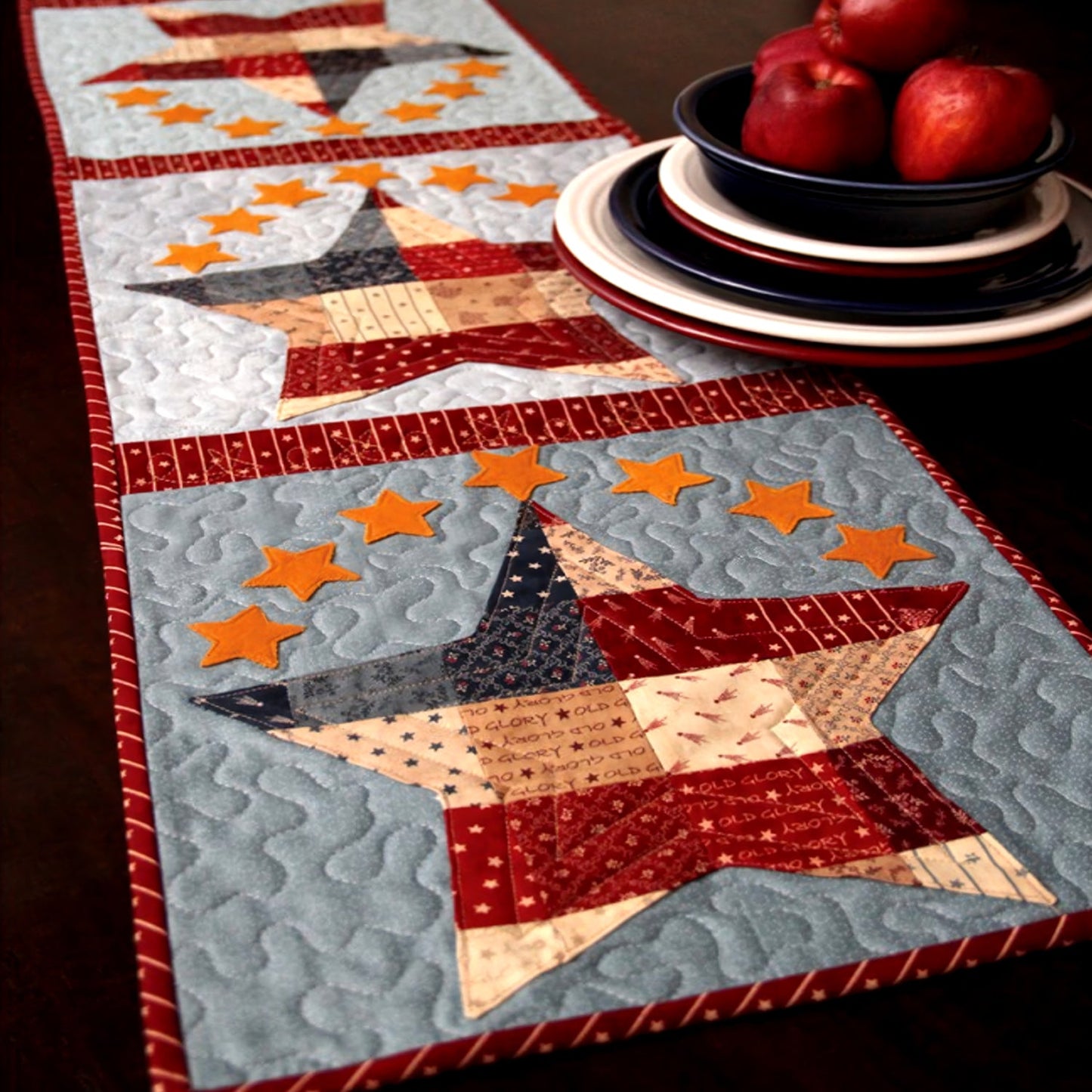 American Heritage Quilted Table Runner NCU0TH555