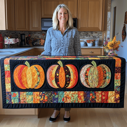 Autumn Pumpkins Quilted Table Runner NCU0TH1723