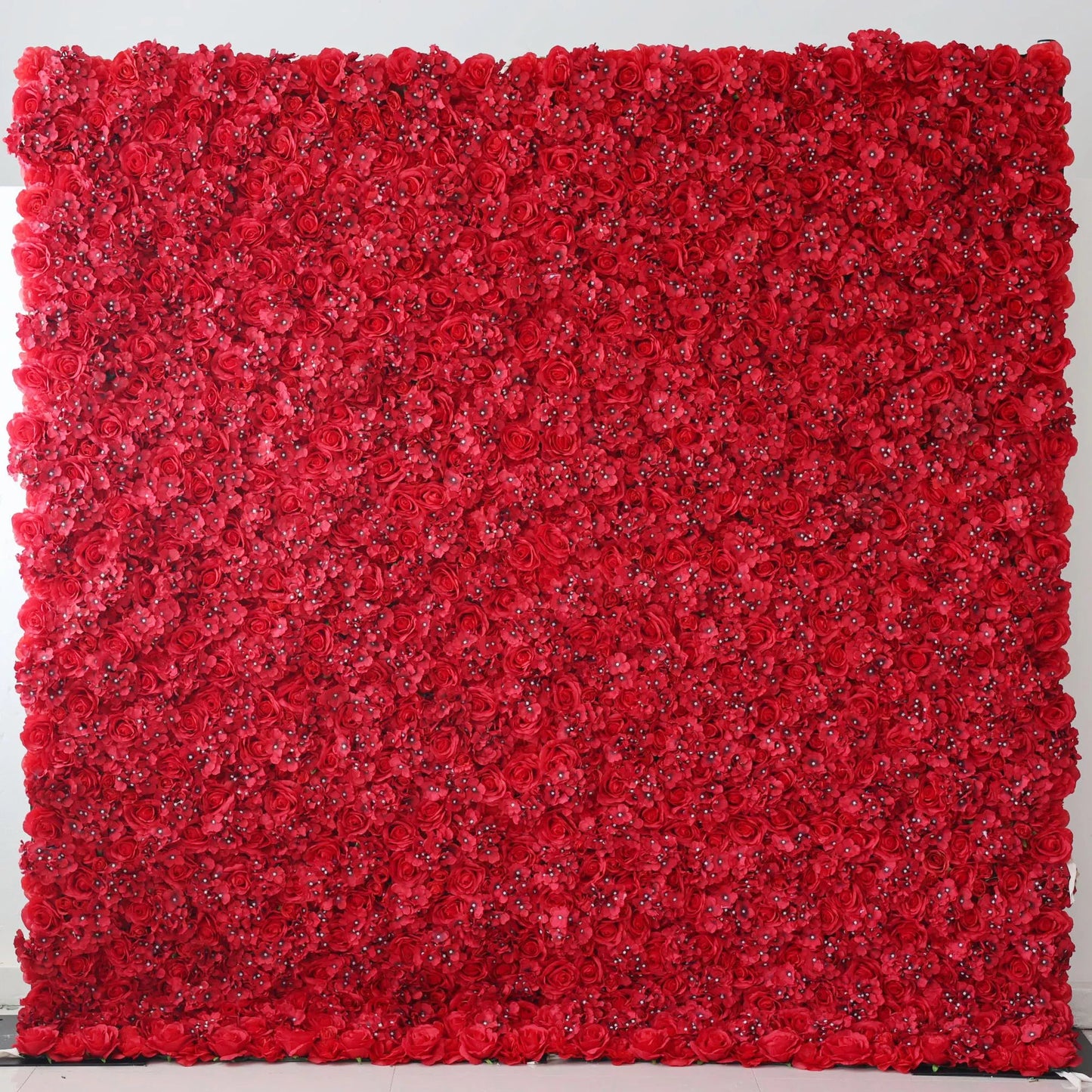 Roll Up Artificial Flower Wall Backdrop: Radiant Red Rhapsody - From Passionate Gatherings to Intimate Affairs-VF-232