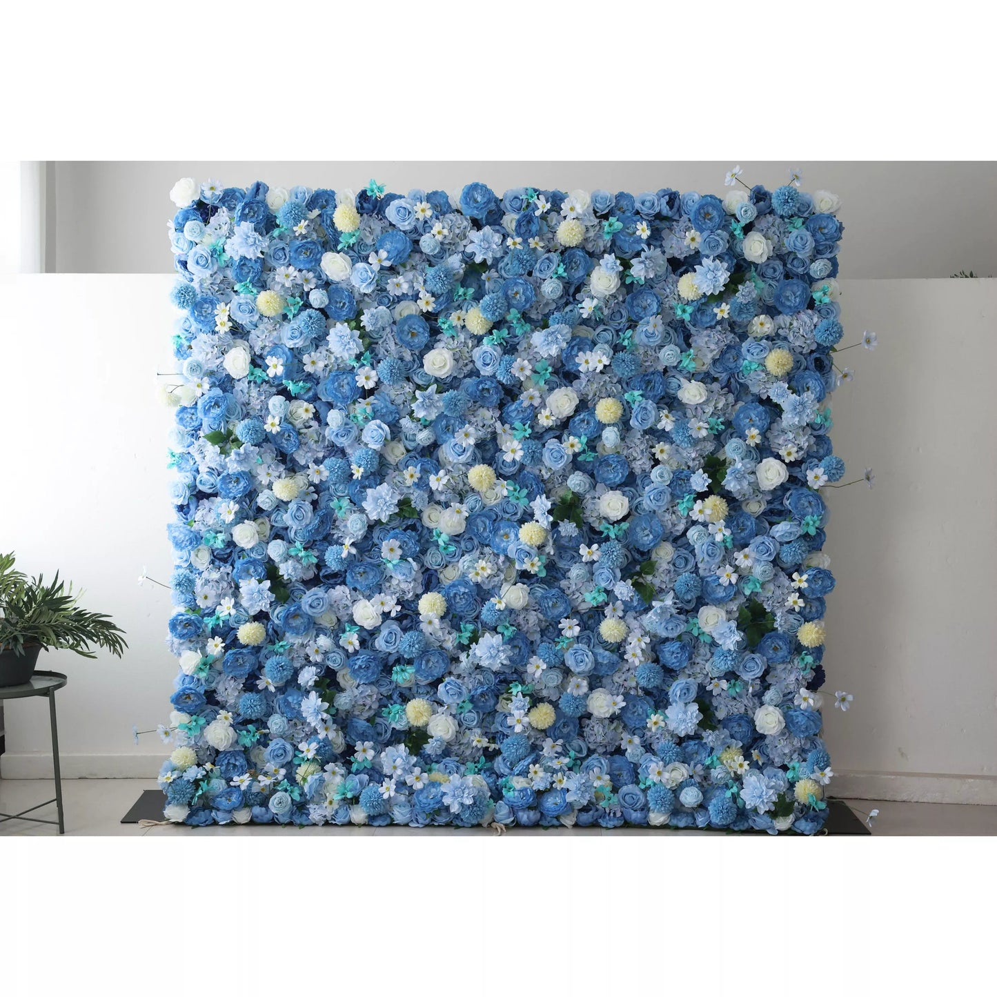 Showcases: Cerulean Dreamscape – A Lush Canvas of Rich Blue & Creamy White Fabric Blossoms – Premier Floral Wall for Seaside Events, Gatherings & Coastal-Inspired Interiors-VF-219-3