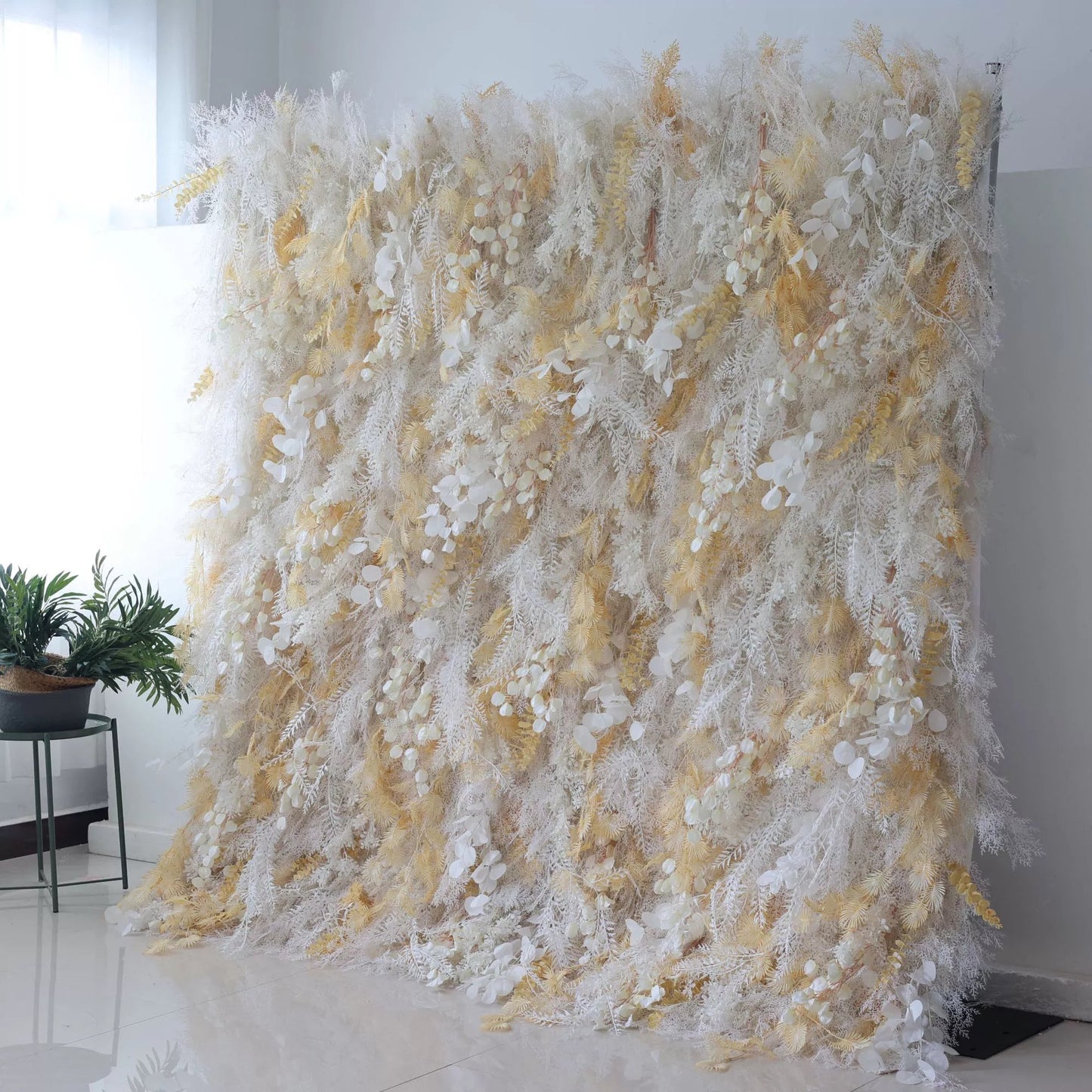 Presents: Golden Gossamer Dreams – A Luminous Artificial Fabric Flower Wall Intertwined with Gilded Petals-VF-208-3