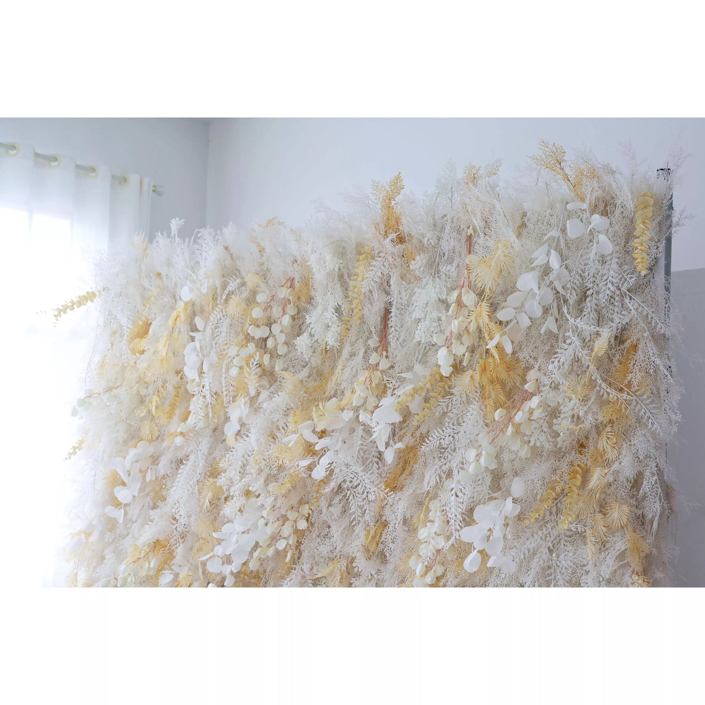 Presents: Golden Gossamer Dreams – A Luminous Artificial Fabric Flower Wall Intertwined with Gilded Petals-VF-208-3