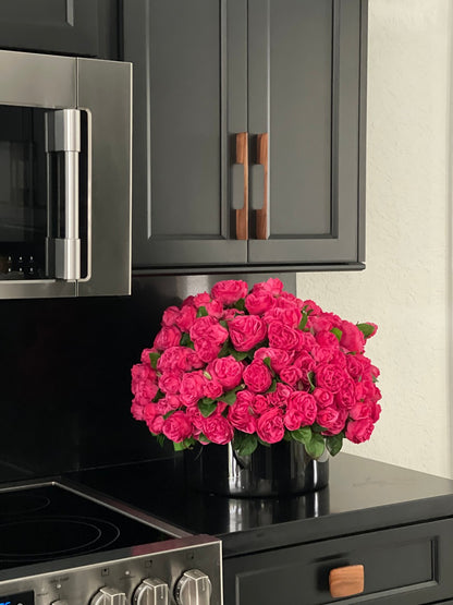 Dark Pink English Roses in Black Glass Plate Vase