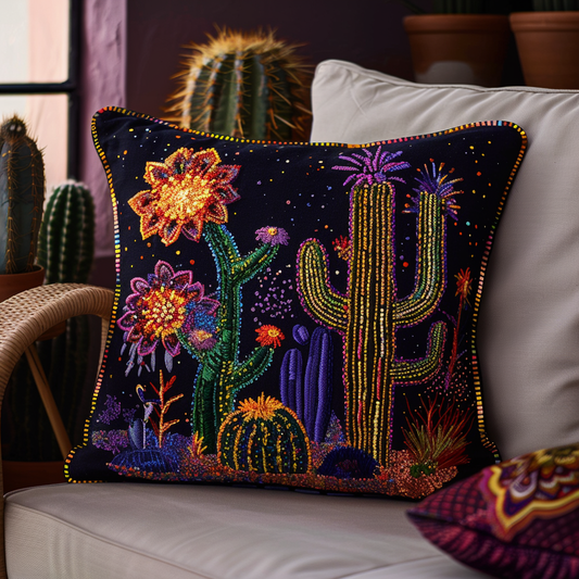 Funda de almohada acolchada con diseño de cactus y paisaje onírico NCU0DV284