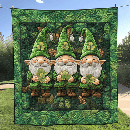 Clover Grove Gnome Quilted Blanket NCU0TL2297